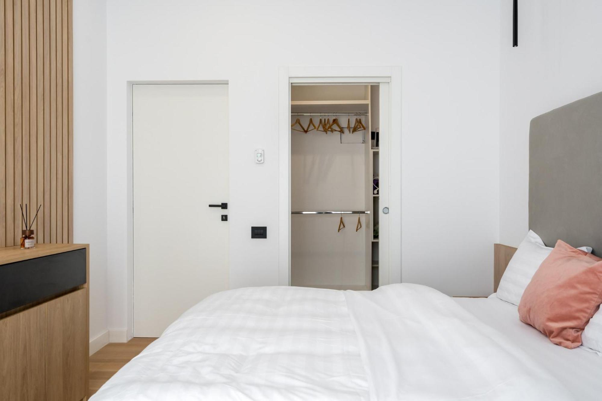 Eden - Elegant Retreat In Rosetti Luxury Apartman Bukarest Kültér fotó